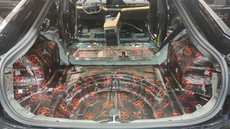 Шумоизоляция багажника Changan UNI-V-5