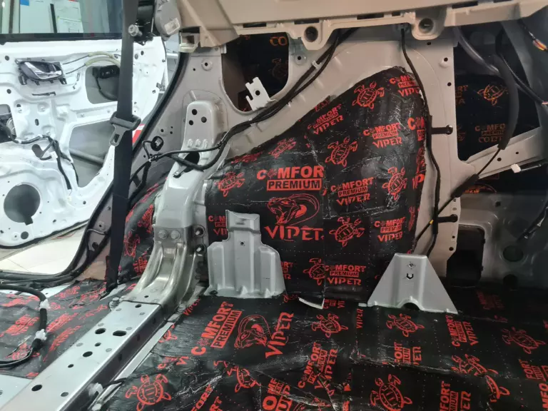 Шумоизоляция багажника Nissan X-Trail-3