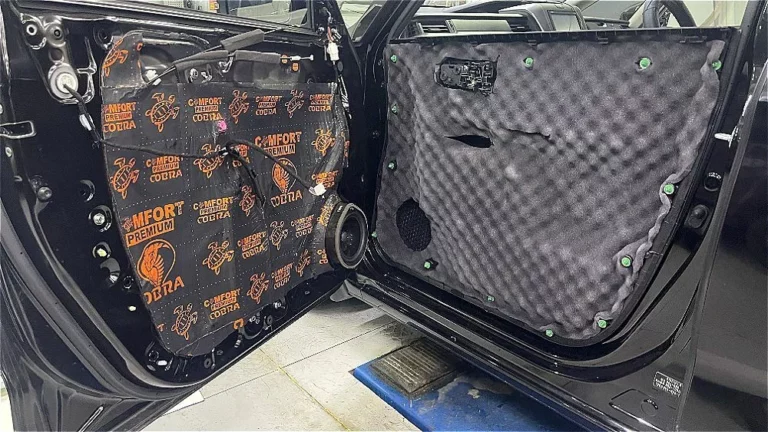 шумоизоляция двери хонда фрид плюс-4